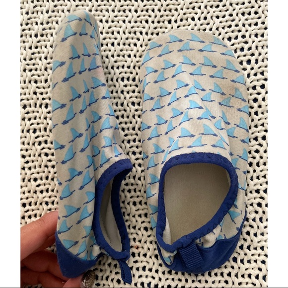 Other - 🎉SALE🎉Shark print water shoes toddler sz 9/10
